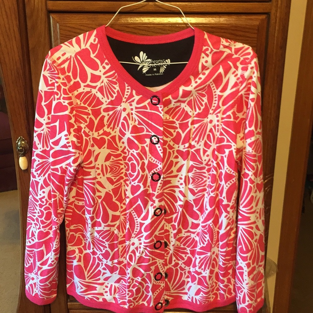 Three hearts size M ladies cardigan NWOT
